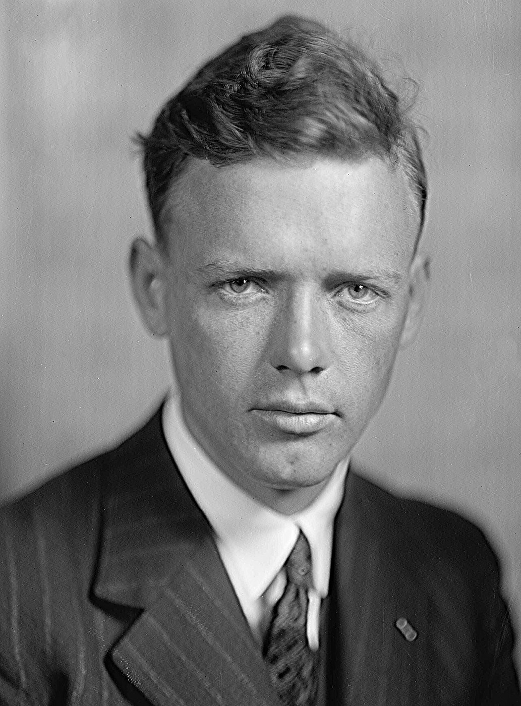 Lindbergh Lifts Off From Roosevelt Field