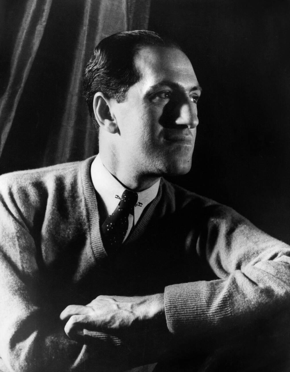 Gershwin's Paris Taxi Horns Honk at Carnegie Hall