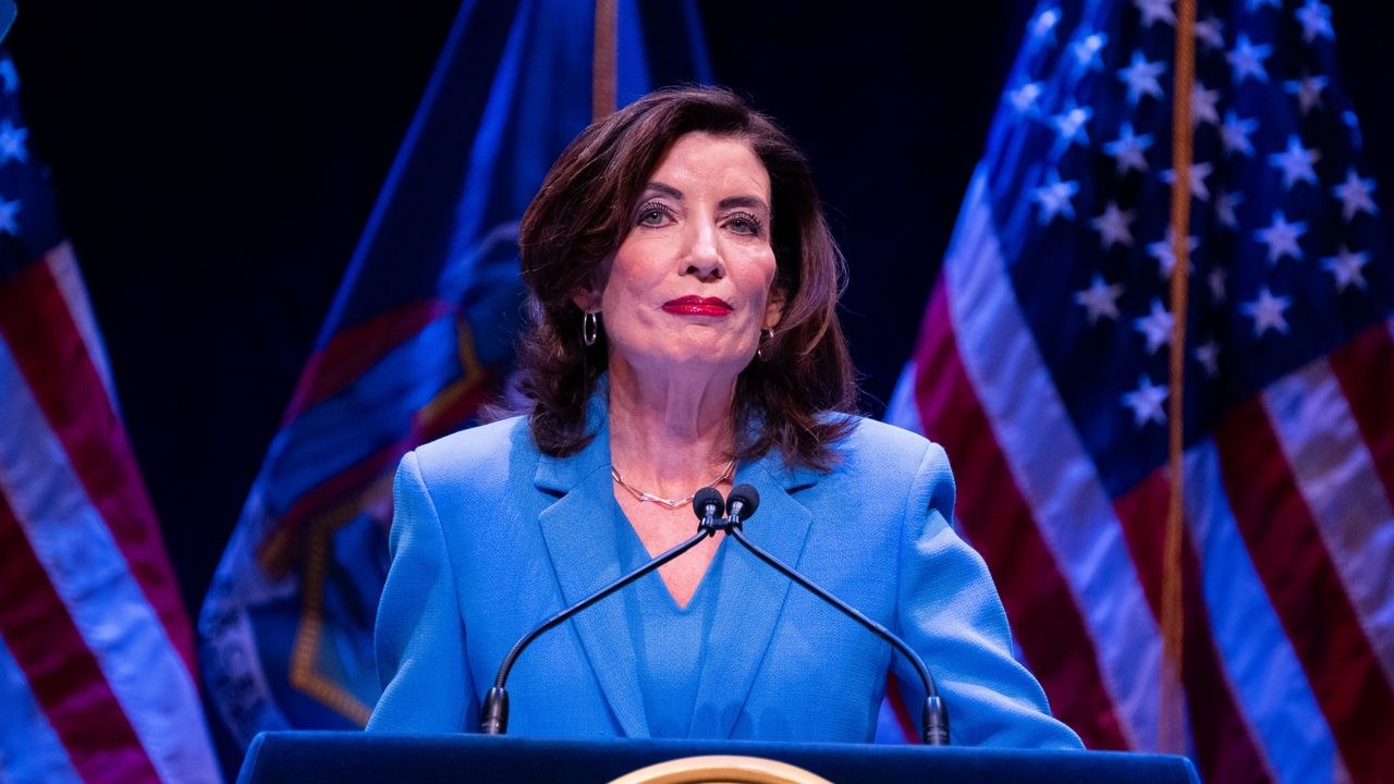 Hochul's data center moratorium