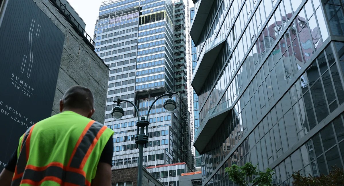 The Midtown Tower's Missing Steel