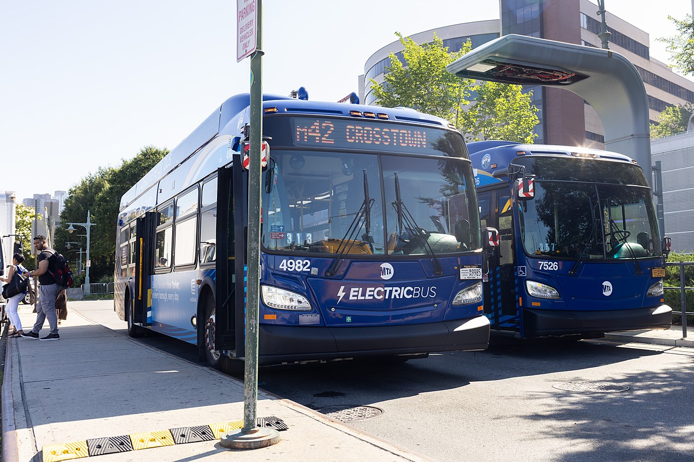 State audit says the MTA's 2040 electric bus goal is slipping