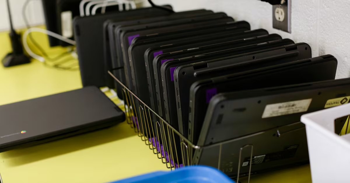 The city cancels Adams' $200 million school internet contract